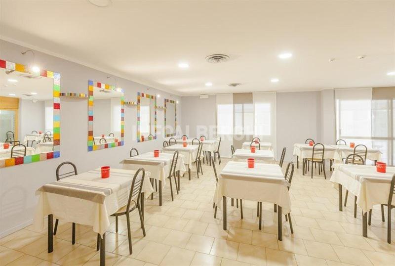 Hotel Raul リッチョーネ エクステリア 写真